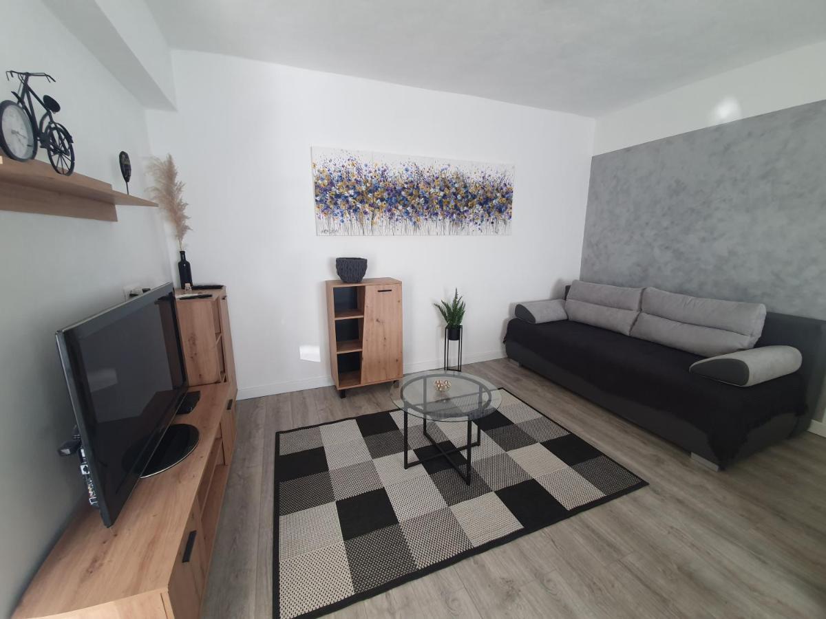 Amama Apartment Бродарика Екстериор снимка